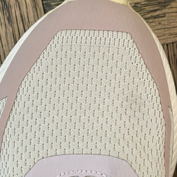 Veja Impala Engineered Mesh 41 (fit like a 9.5) - Picture 12 of 13